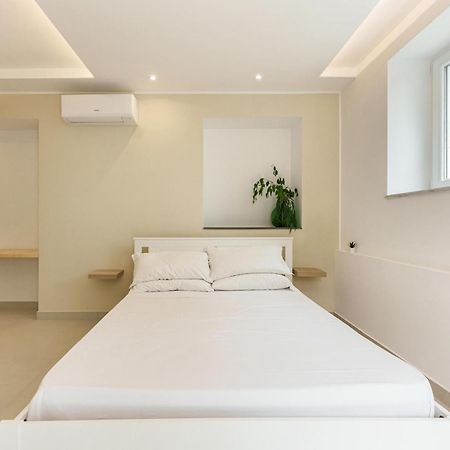Bed and Breakfast Il Poeta Nella Vigna Procida Exterior foto