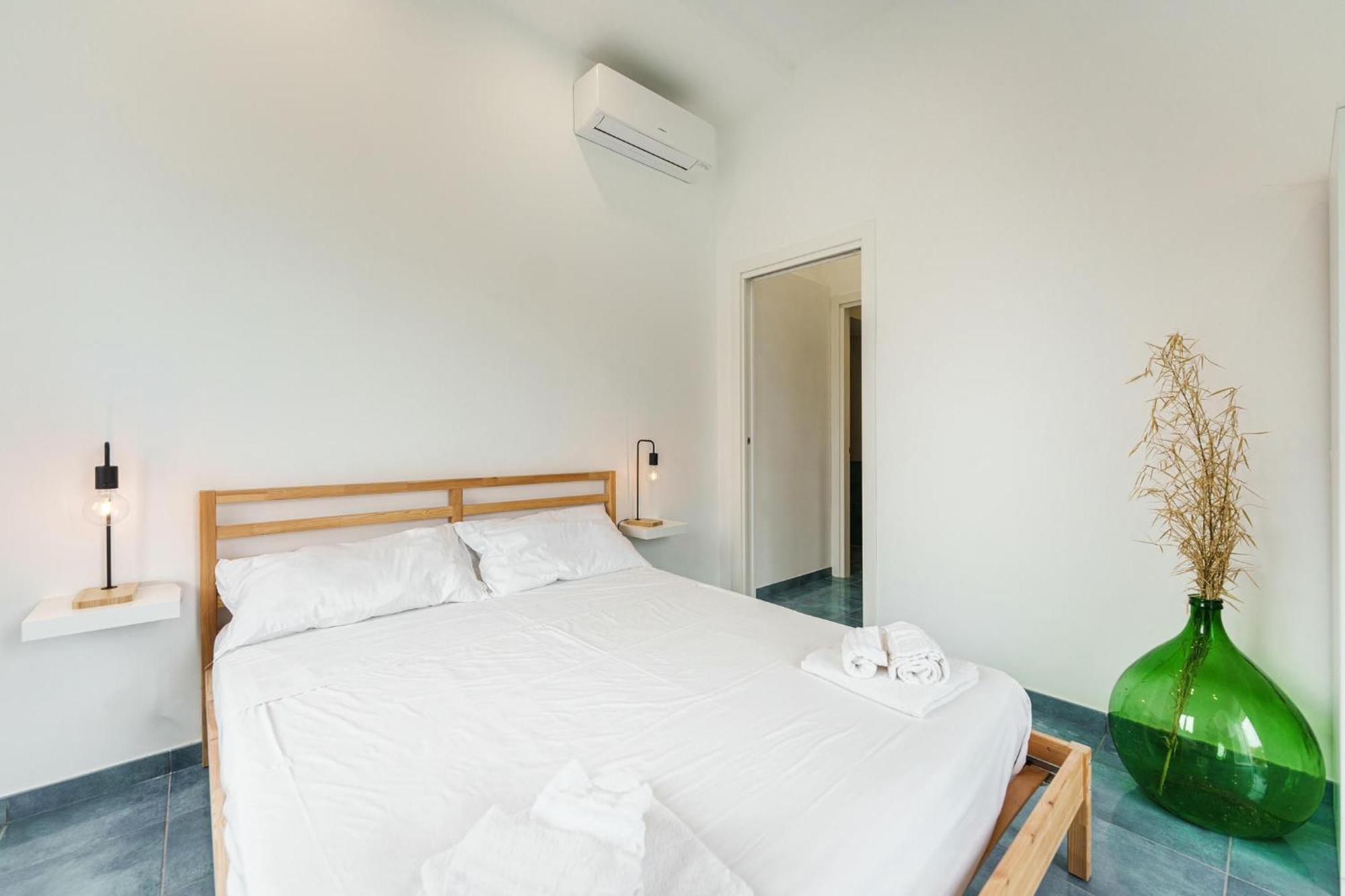 Bed and Breakfast Il Poeta Nella Vigna Procida Exterior foto