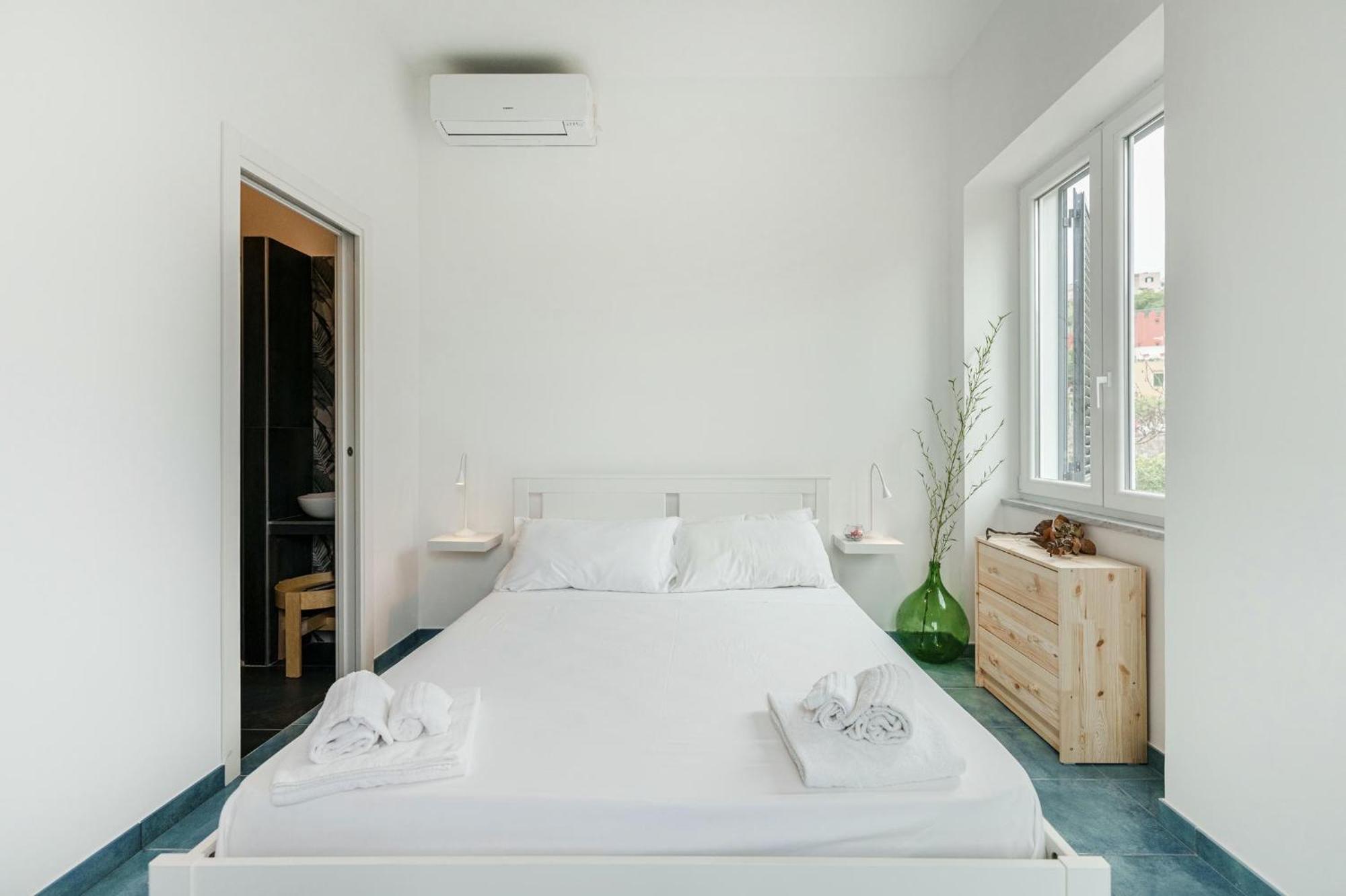 Bed and Breakfast Il Poeta Nella Vigna Procida Exterior foto